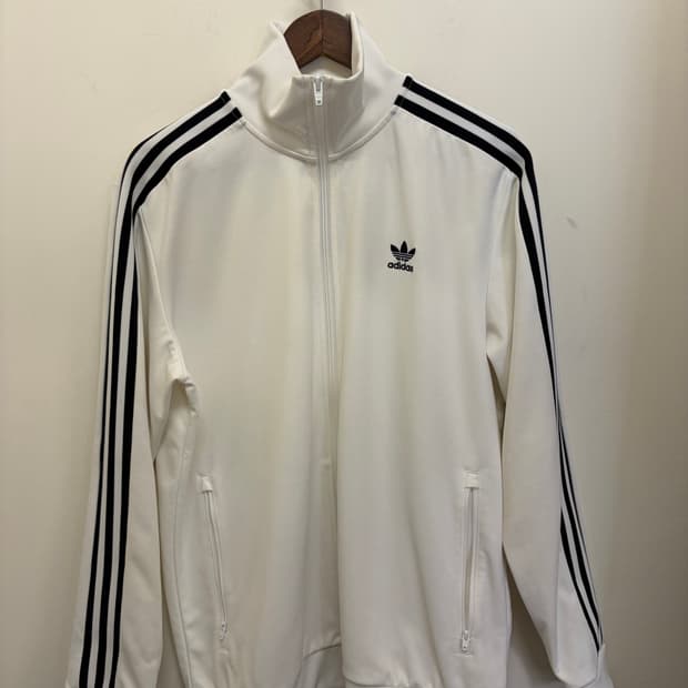 N21. 아디다스 화이트 파이어버드 져지