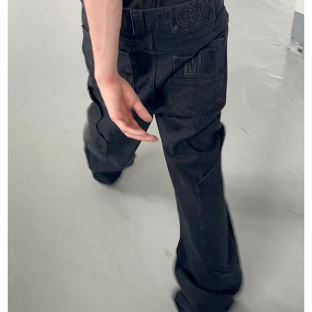 플라스틱 프로덕트 MPa CALF POCKET PANTS