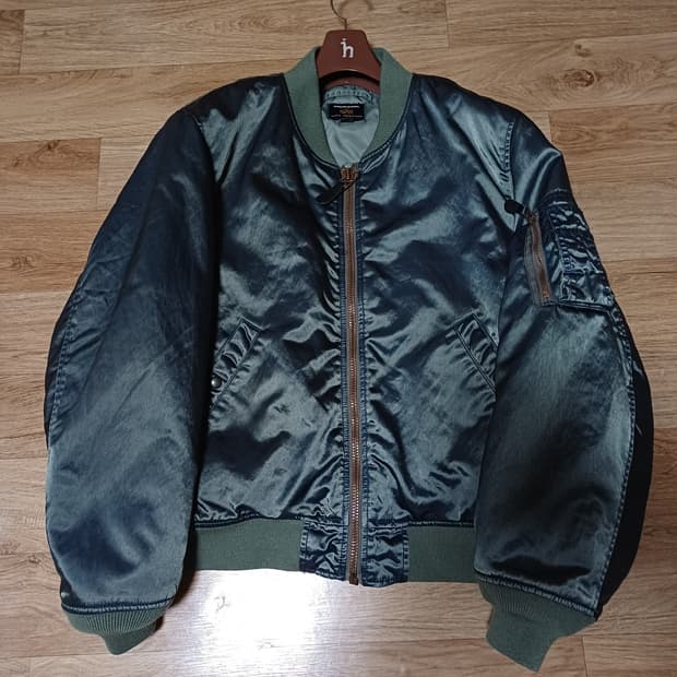 디네댓 알파 MA-1