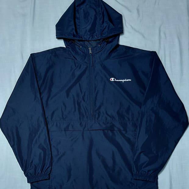 Champion 챔피온 정품 네이비 아노락 윈드브레이커 (L사이즈)
