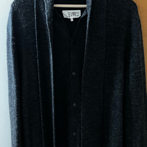 MM6 메종 마르지엘라 차콜 가디건