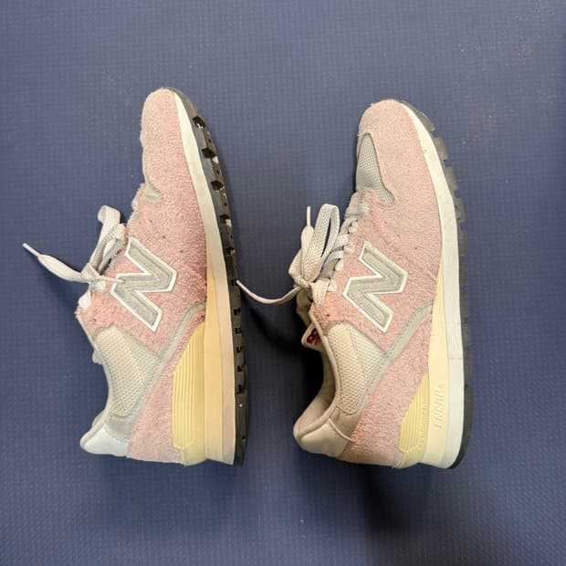 [245] 뉴발란스 USA 996 핑크 헤이즈 실버