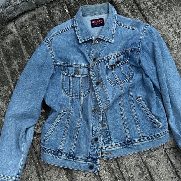 LEE JEANS WASHED DENIM JACKET