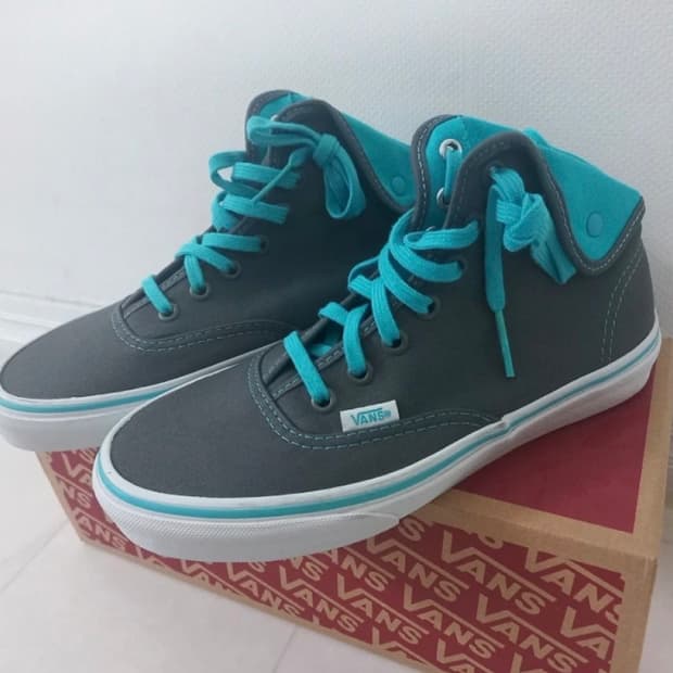 반스 하이탑 새제품 (235)