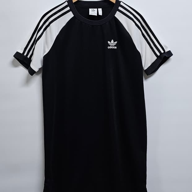 아디다스 오리지널 라글란 원피스 XS