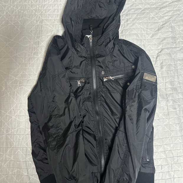 돌체 앤 가바나 더블 레이어드 집업 자켓