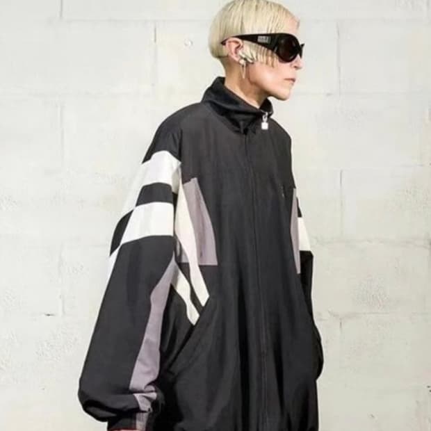 발렌시아가 스포티비 나일론 트랙자켓 검회