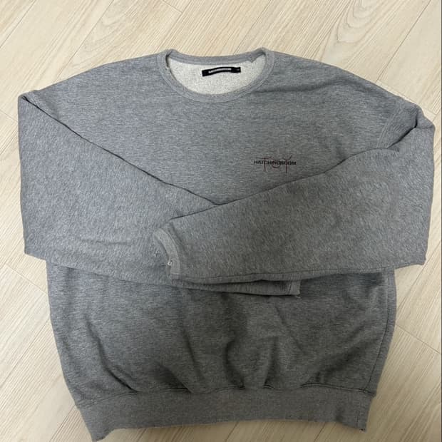 해칭룸 토이 스웻 맨투맨 