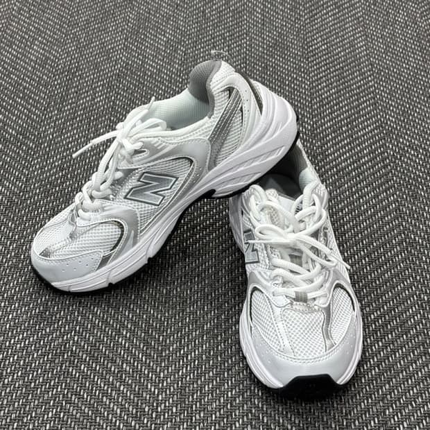 뉴발란스 530
