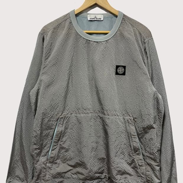 스톤아일랜드 나일론 맨투맨 100 B00548