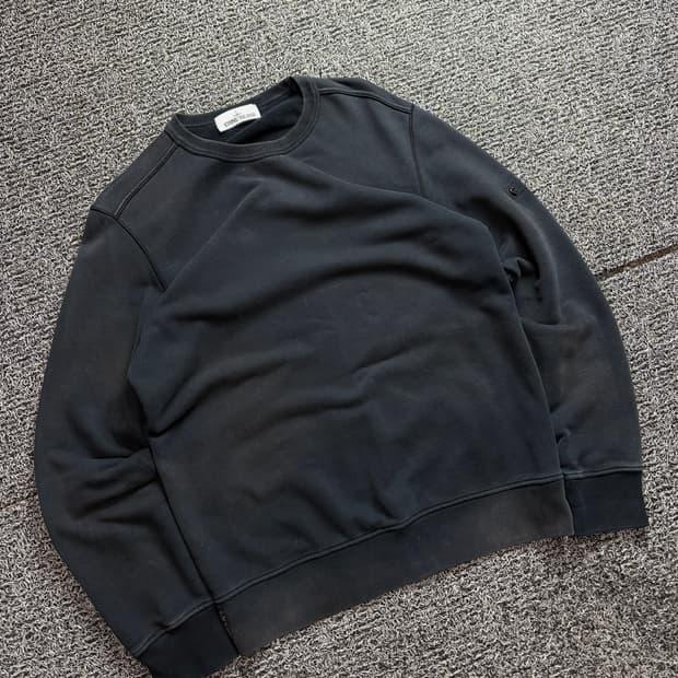 스톤아일랜드 정품 블랙 크루넥 코튼 맨투맨 2508