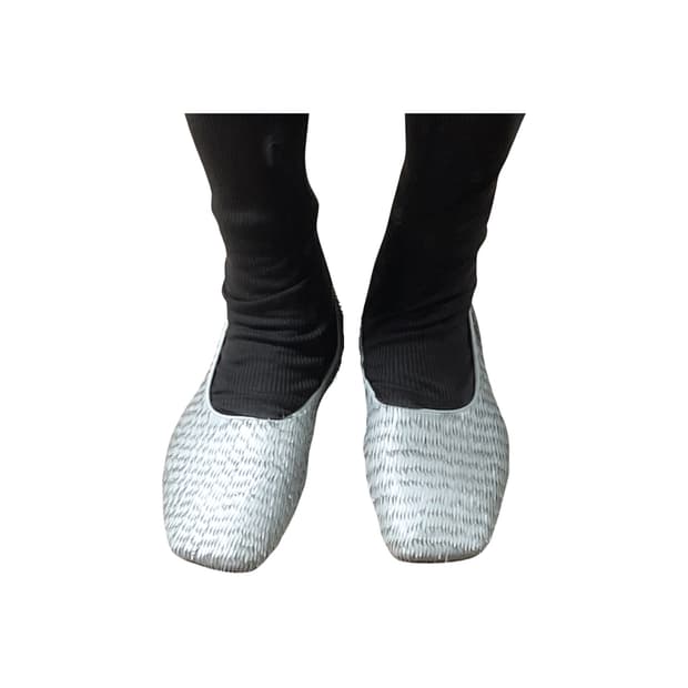 COS Textured Minimal Flats