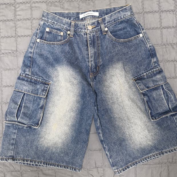 어반드레스 와이드 카고 하프 버뮤다 데님팬츠 