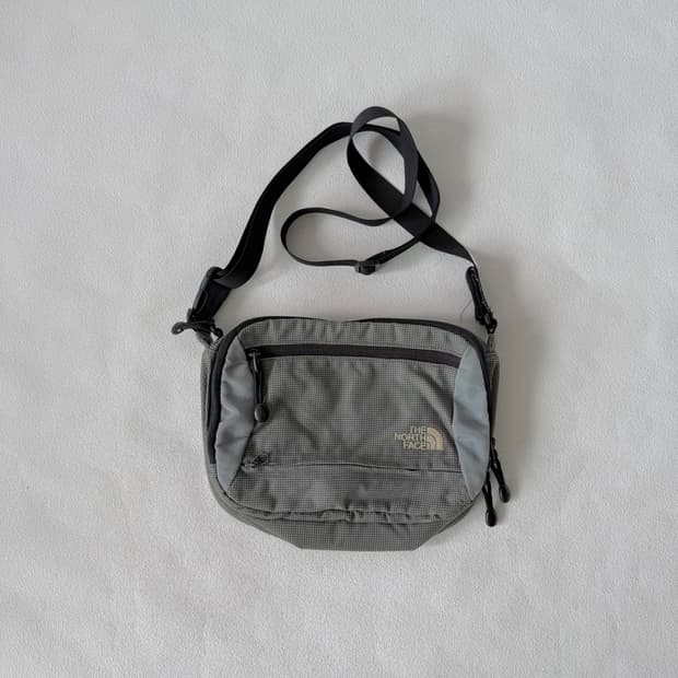 노스페이스(THE NORTH FACE) 크로스백