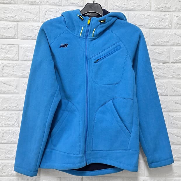 택포// 뉴발란스 후리스 95