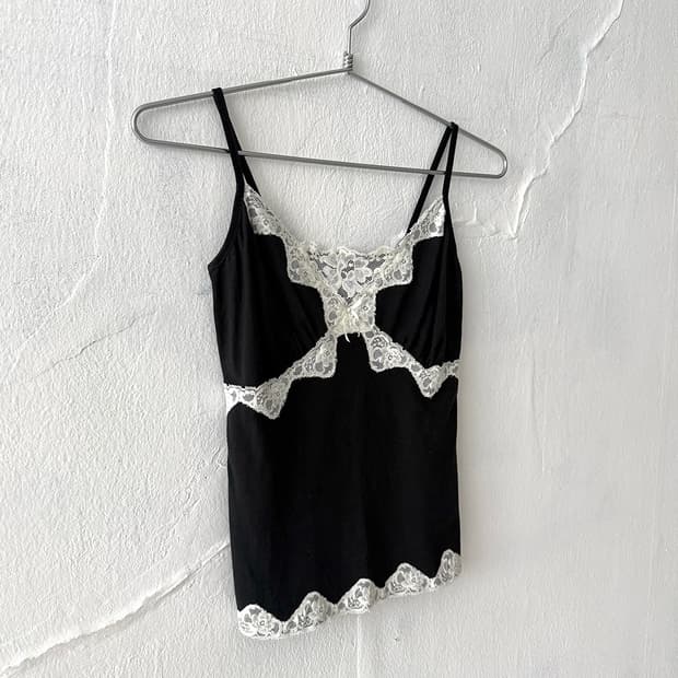 White Lace Trim Black Sleeveless