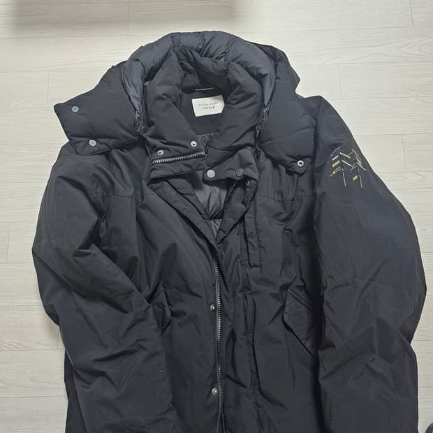 코오롱 세이신 헤스티아 다운 자켓 105