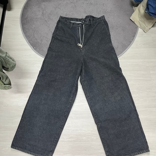Kapital 바지