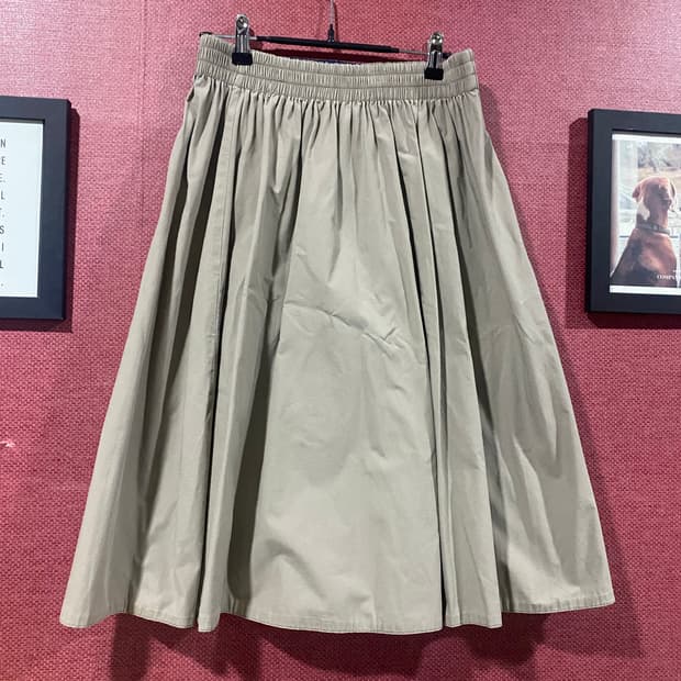 플레어 롱 스커트 (베이지, 네이비)