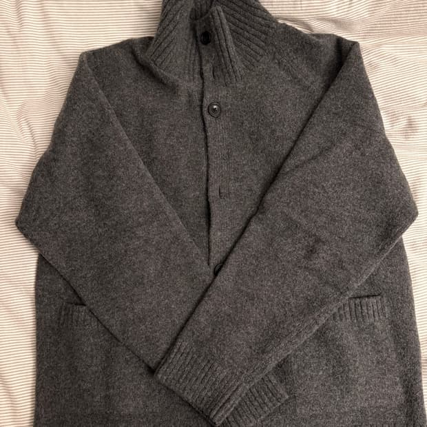 유니클로 수플레얀 가디건 그레이 L