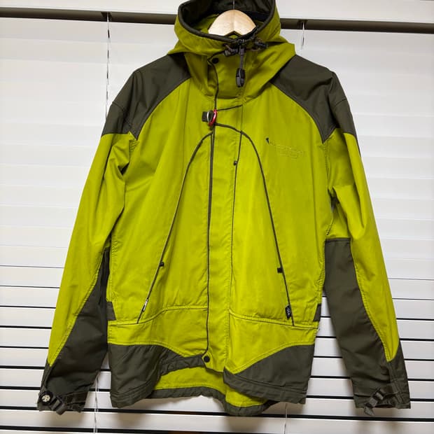 클라터뮤젠 스키르너 구형 , 사이즈L 