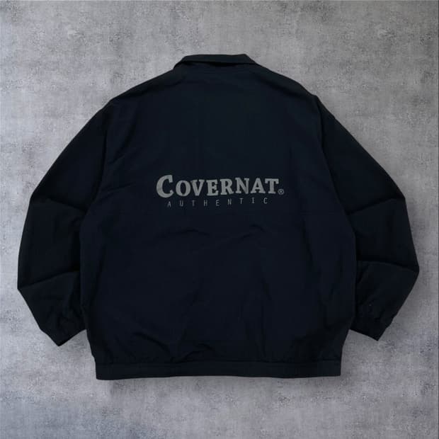 커버낫 스펠아웃 블랙 바람막이