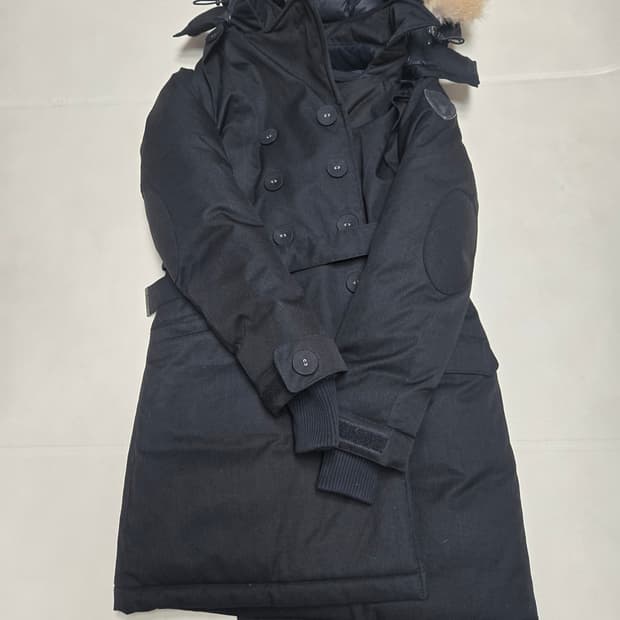 노비스 튤라 블랙 롱패딩 m사이즈