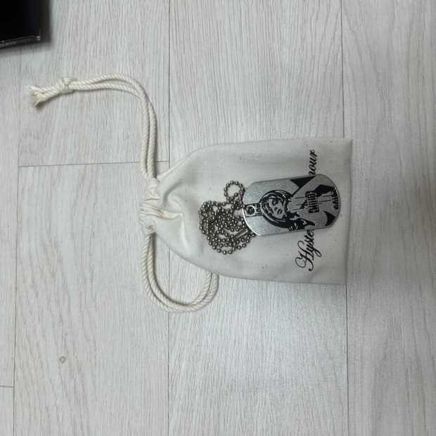 히스테릭 글래머 목걸이