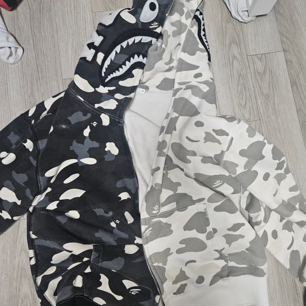 베이프 후드집업