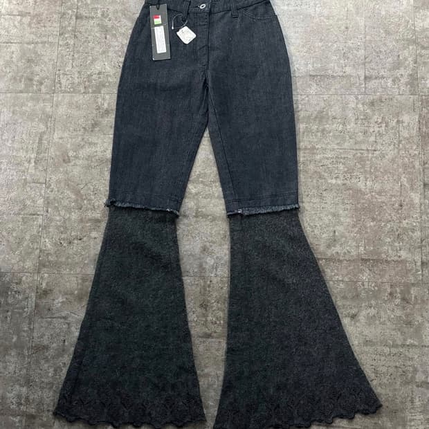 Knitted detail denim boots cut pants