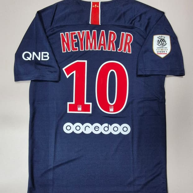 18-19시즌 파리생제르망 홈 네이마르 유니폼 L
