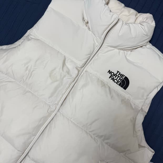 노스페이스 패딩조끼