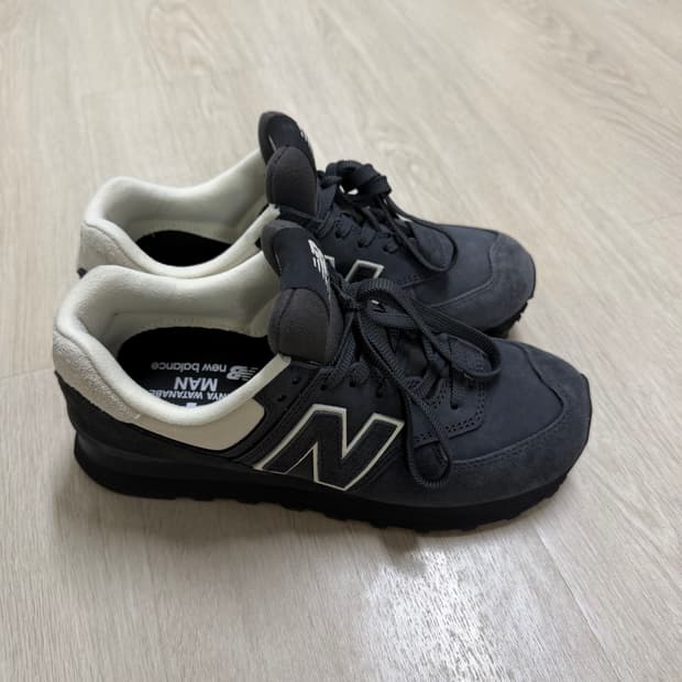 뉴발란스x꼼데가르송 준야 574 (250)