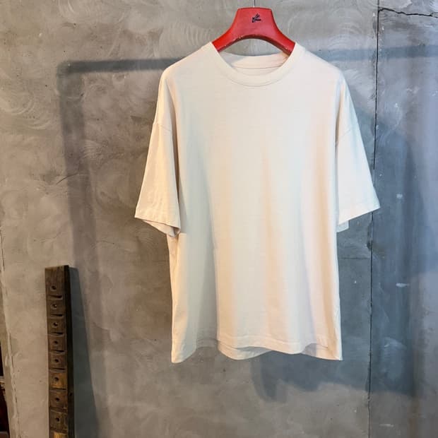 도큐먼트 티셔츠 105
