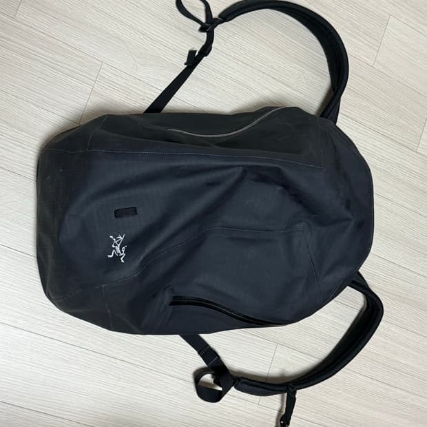 아크테릭스 그랜빌 16 블랙