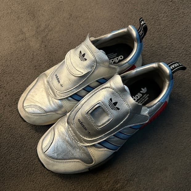 아디다스 마이크로페이서 메탈릭 처분 