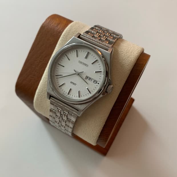 세이코 Seiko SPRIT 데이 데이트