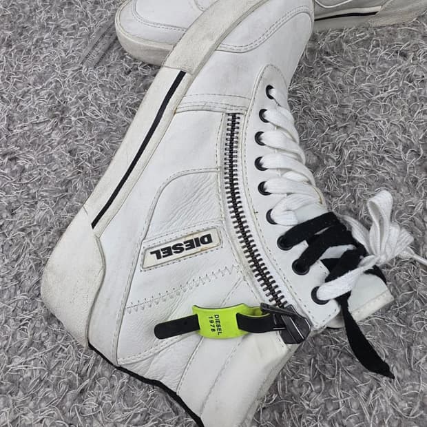 디젤 스니커즈 하이탑 트레이너 스타 270