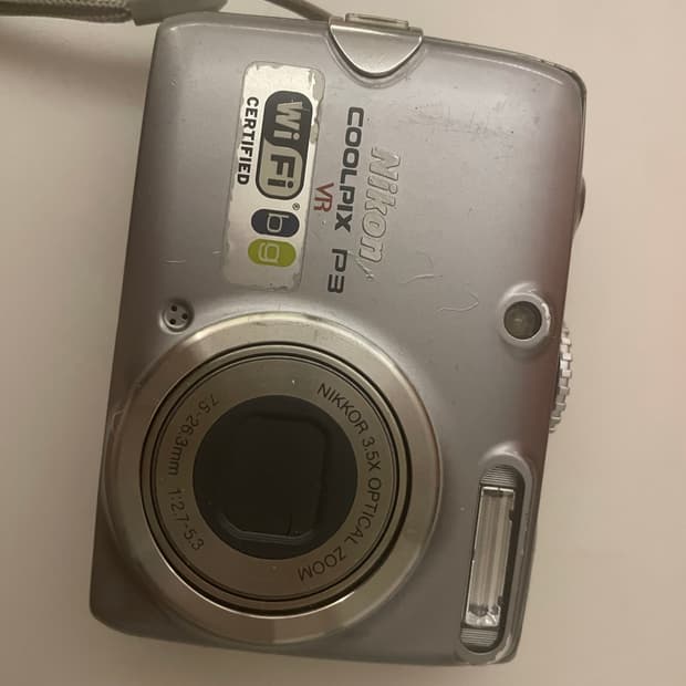 니콘 쿨픽스 p3 디지털카메라