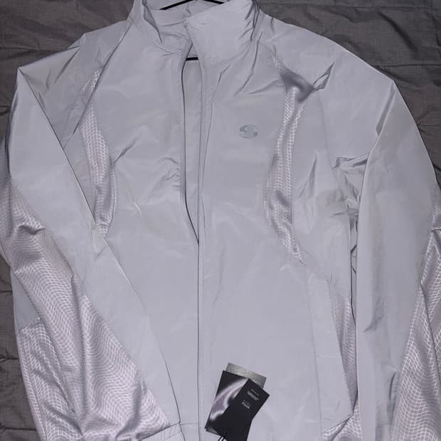 새상품 산산기어 트랙자켓 그레이 25ss