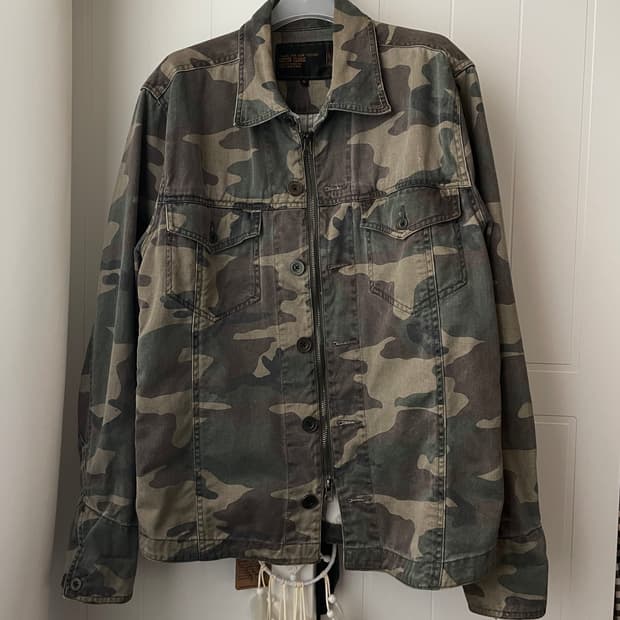 center clease 빈티지 밀리터리 카모플라쥬 자켓