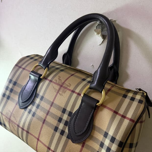 버버리 노바체크 PVC 보스톤 토트백
