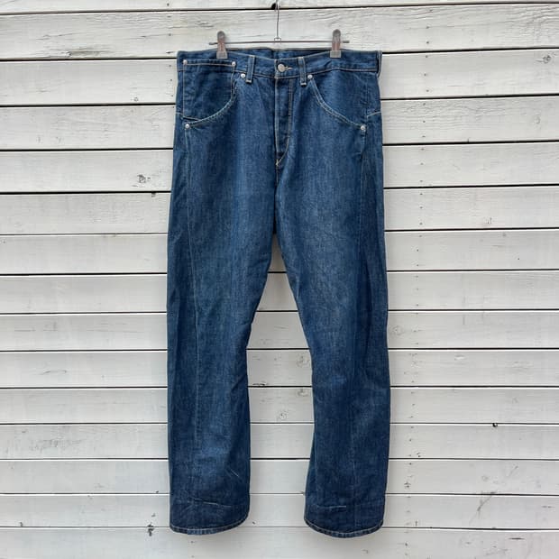 Levi’s 리바이스 엔지니어드진 데님 팬츠