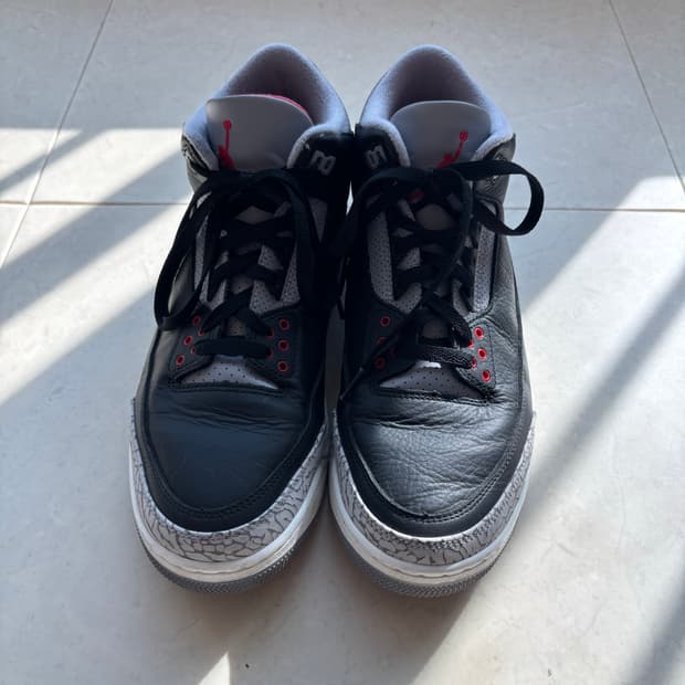 나이키 에어 조던3 레트로 블랙 시멘트 2024 (285)