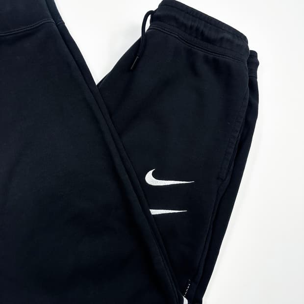 나이키 더블스우시 블랙 조거팬츠 (L)