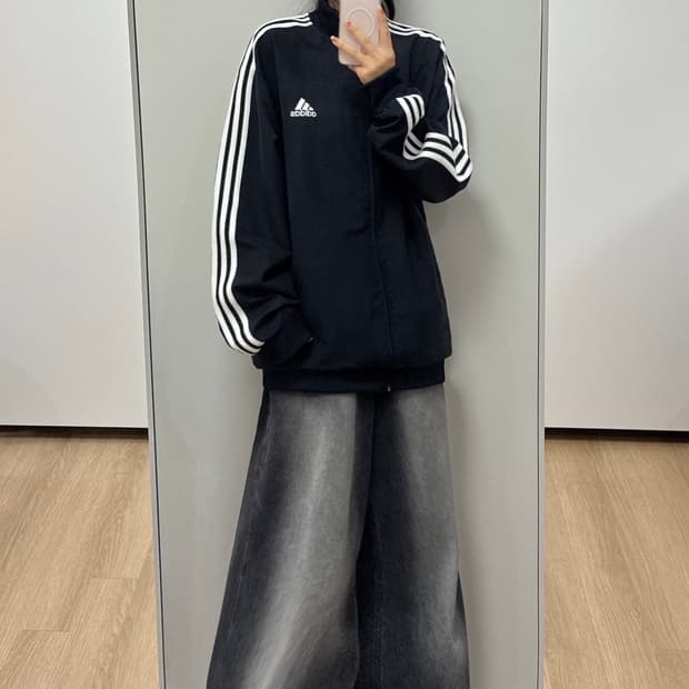 아디다스 자수로고 블랙 우븐 트랙탑 바람막이 자켓