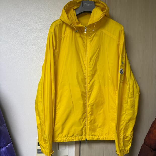 [3] 몽클레어 에티아슈 바람막이