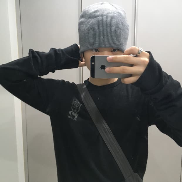코르티스맛 그레이 무지비니