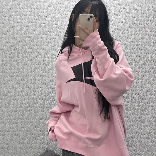 나이키 NSW V-DAY 한정판 루즈핏 딸기우유 후드티 XL C08383