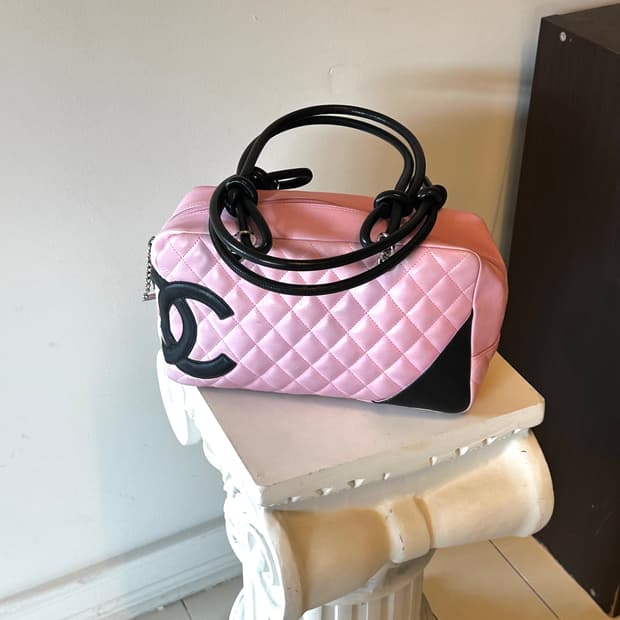 샤넬 깜봉 핑크 숄더백